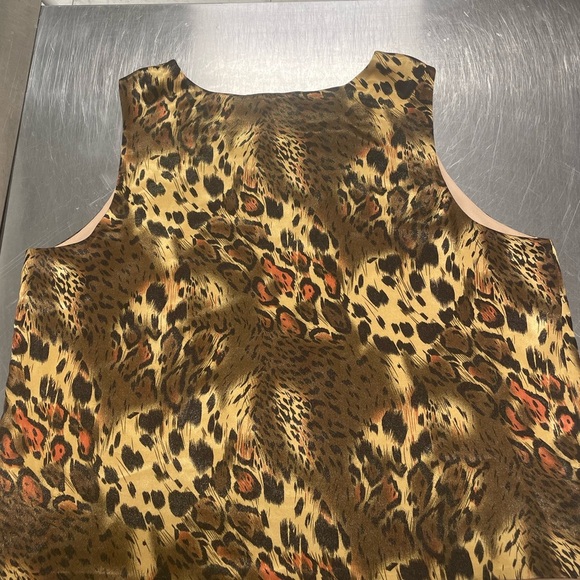 Leopard Print Sleeveless Top - Brown and Black - Picture 2 of 3